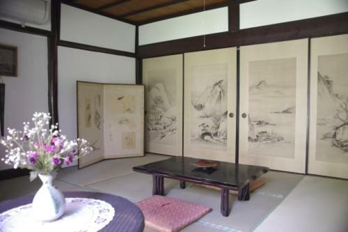 Guesthouse Higashi Fujitatei 신온센정 외부 사진