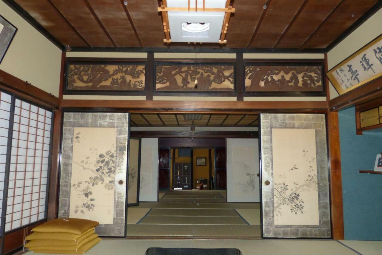Guesthouse Higashi Fujitatei 신온센정 외부 사진